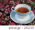 花とカップ　10