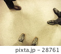 素材ナンバー 28761 : 「boots on the office」
