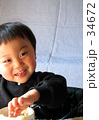 食べる子供９