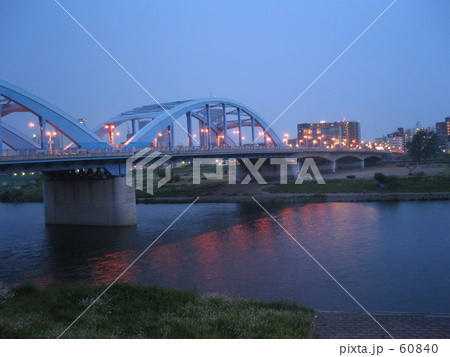 夕暮れの橋 夕暮れの橋