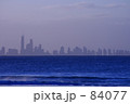 素材ナンバー 84077 : 「海の街」