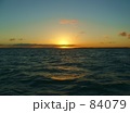 素材ナンバー 84079 : 「海　」
