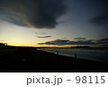 朝の江ノ島。
