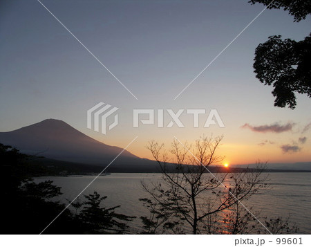 日没