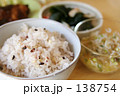 素材ナンバー 138754 : 「雑穀入りご飯で朝食」