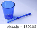 歯ブラシとコップ　Ⅲ