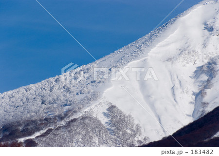 「雪山」の写真素材
