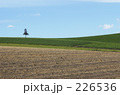226536