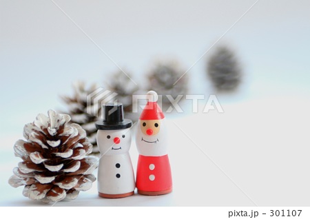 クリスマス 雪だるま 松ぼっくり