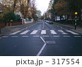ABBEY ROAD