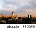 建築中の六本木ヒルズ