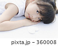 360008
