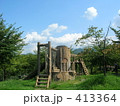 413364