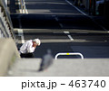悩む老人