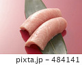 トロのニギリ
