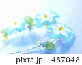 パステルカラーのアクセサリー