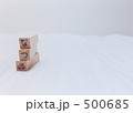 500685