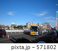 箱根大学駅伝・六郷大橋を渡る先導車