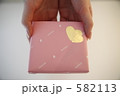 582113