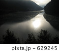 ダム湖の朝