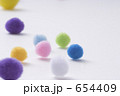 654409