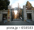 東大正門