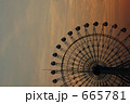 665781