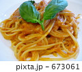 トマトとモッツァレラのパスタ