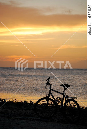 自転車のシルエット