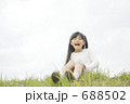 688502