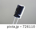 電解コンデンサー
