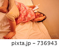 暑さにうだる１歳の子供
