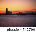 ヨコハマの夜明け