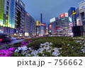 池袋駅前　東口