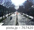 誰もないい朝の表参道