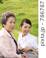 シニアと看護師