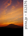 夕焼けの岩木山