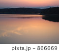 866669