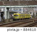 884610