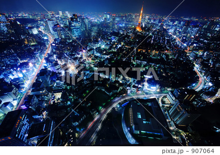 「不夜城東京」の写真素材