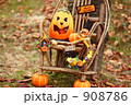 素材ナンバー 908786 : 「森の中のハロウィン」