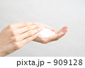 手と泡