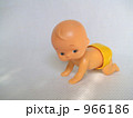 ハイハイ赤ちゃん