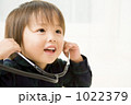 1022379