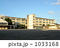 1033168