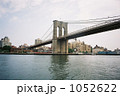 1052622