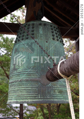 お寺の鐘 お寺の鐘