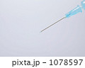 1078597