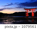 厳島神社の夕景
