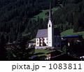 1083811